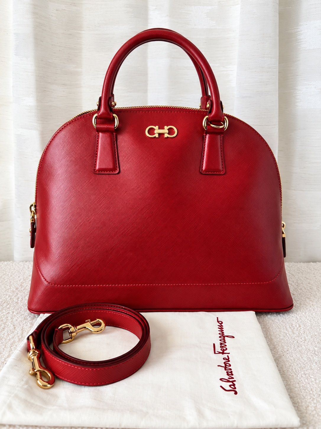 SALVATORE FERRAGAMO DARINA TOP HANDLE BAG