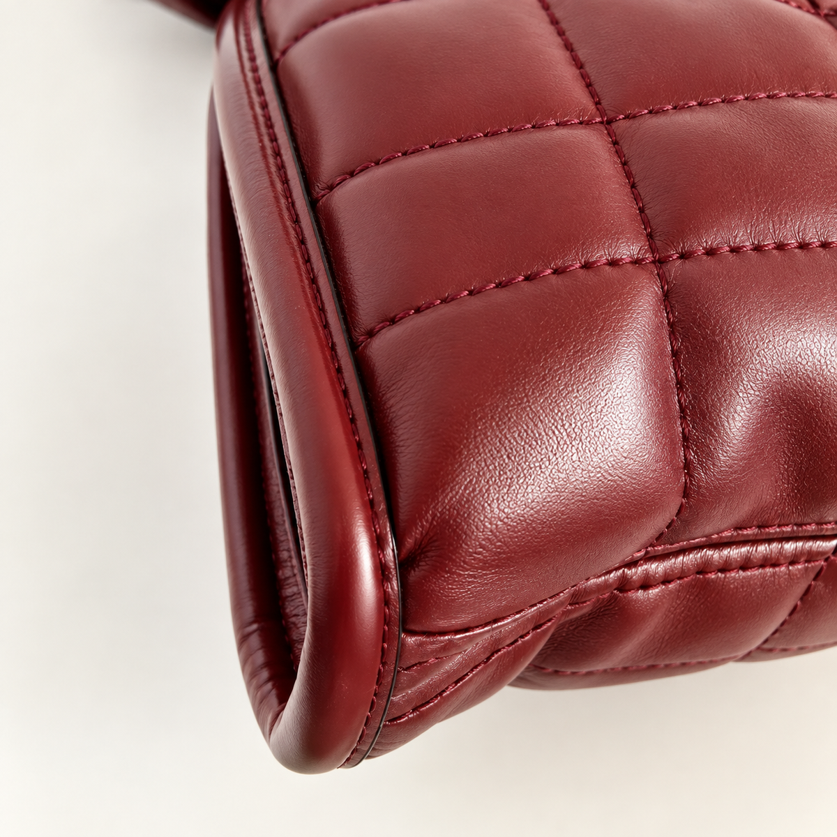 GUCCI DECO TOTE BAG MEDIUM BURGUNDY QUILTED LEATHER