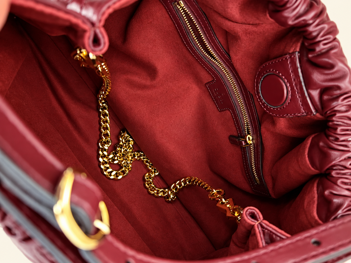 GUCCI DECO TOTE BAG MEDIUM BURGUNDY QUILTED LEATHER