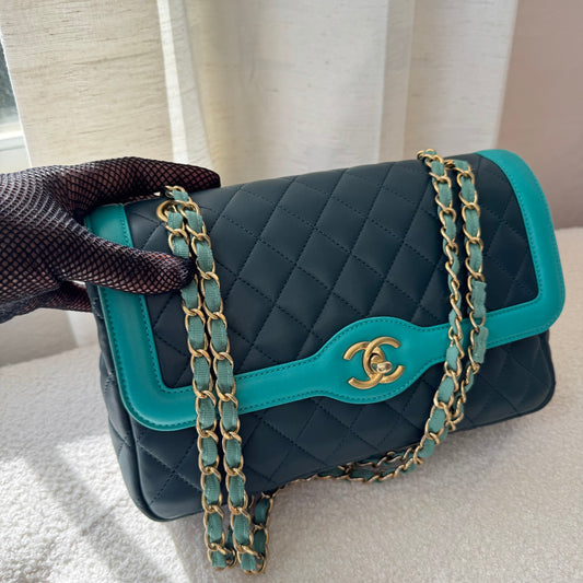 CHANEL DARK GREEN & TURQUOISE QUILTED LAMBSKIN FLAP BAG